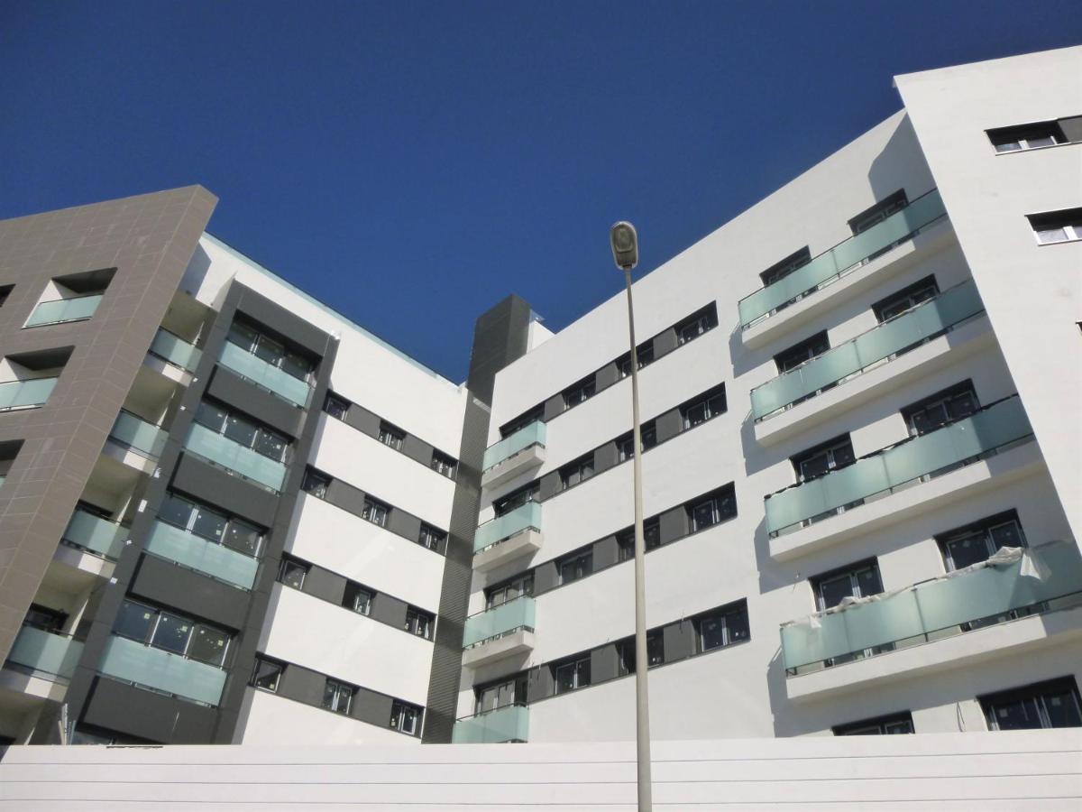 AB Vialia Estación , Parking&Pool Málaga Exterior foto